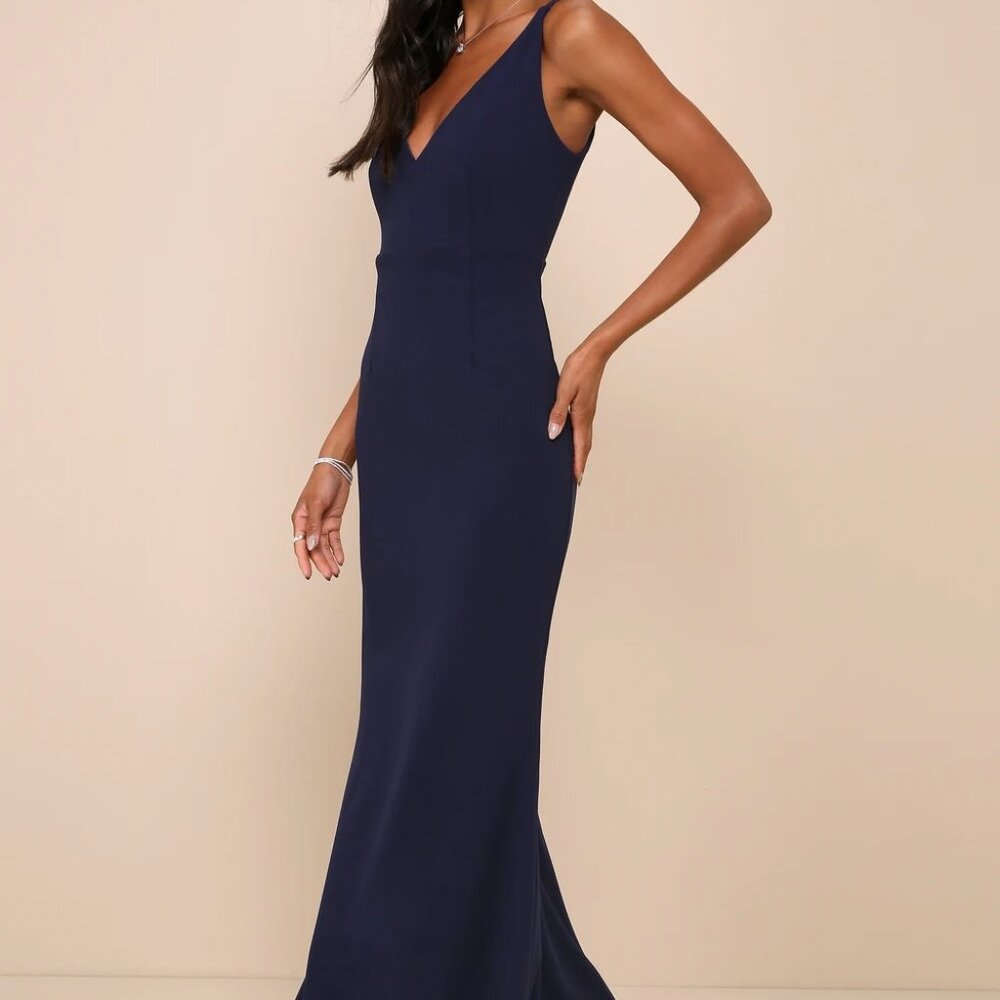 Melora Navy Blue Sleeveless Maxi Dress